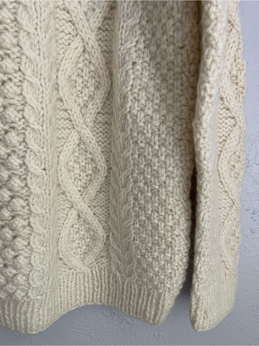 Vintage Passports of Pier 1 Hand-knit Wool Fisherman’s Cable-knit Sweater - Picture 3 of 6